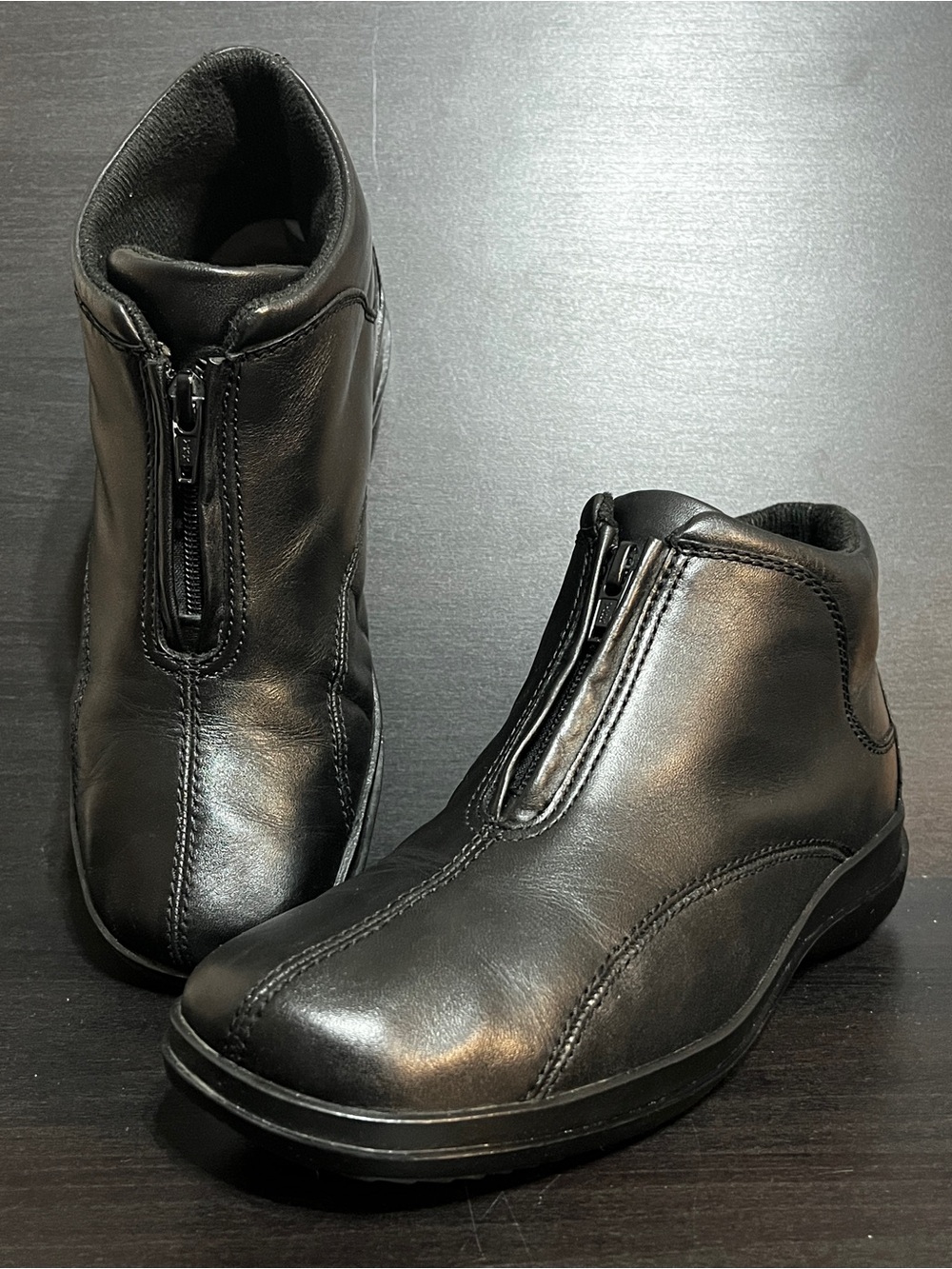 Easy Spirit Black Front-Zip Leather Ankle Booties
